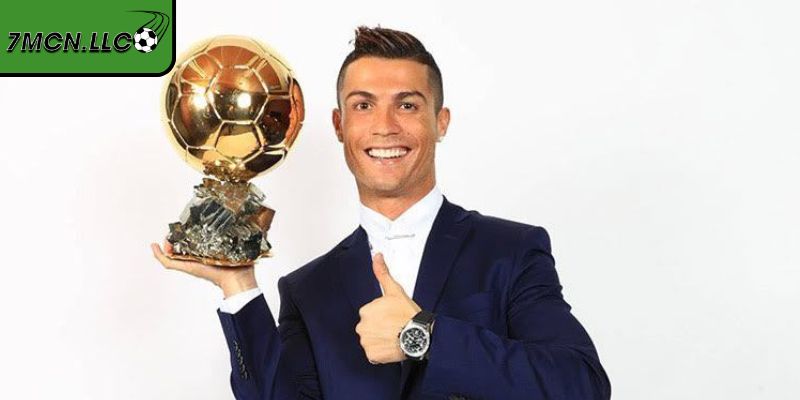 5 Quả Bóng Vàng của Ronaldo Di Sản Vĩ Đại Trường Tồn Mãi 2 5 Quả Bóng Vàng của Ronaldo gắn vai trò thủ lĩnh tập thể